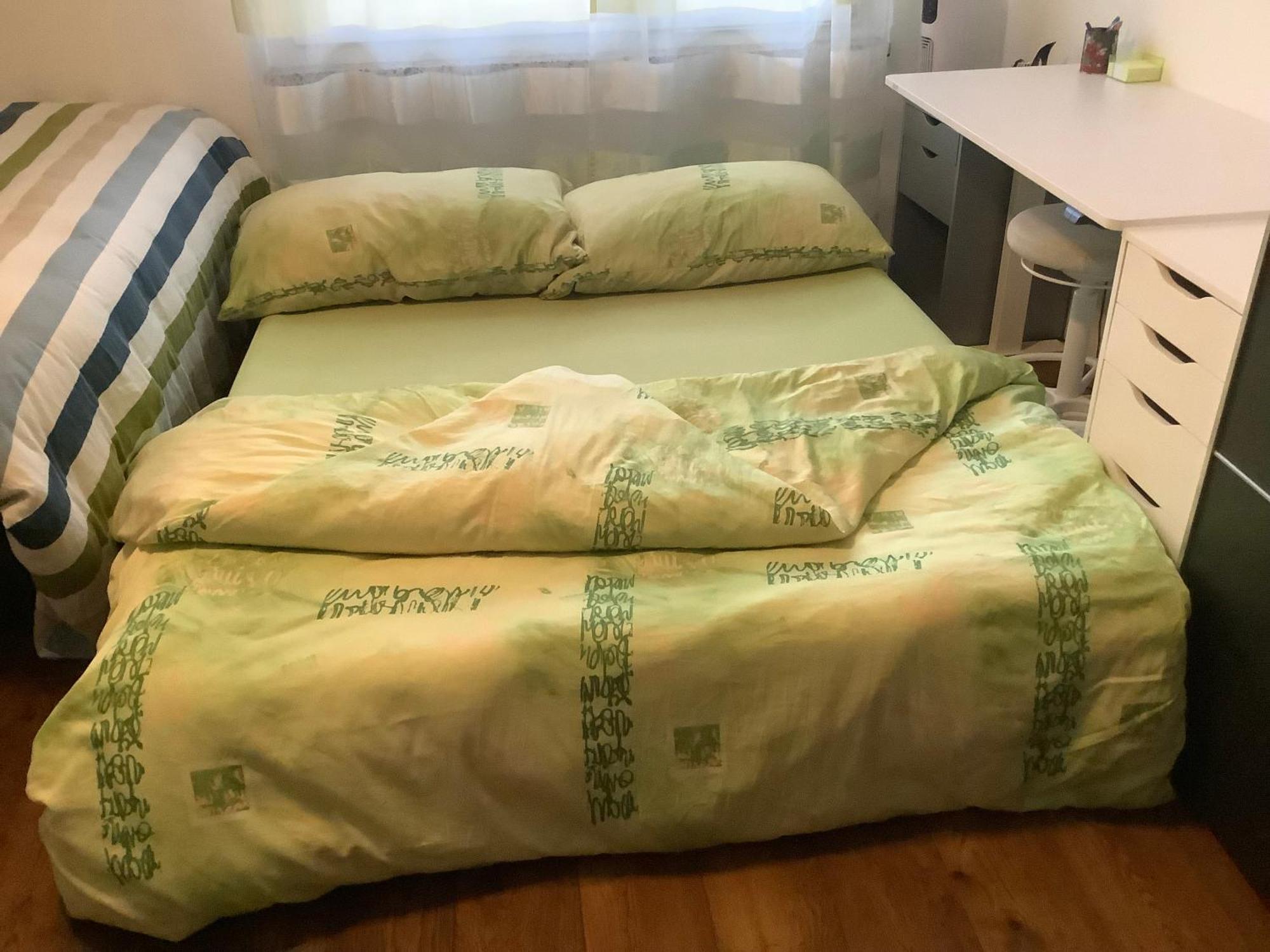 Chambre Spacieuse Et Confortable Avec Ecran Plat Oetwil an Der Limmat Экстерьер фото